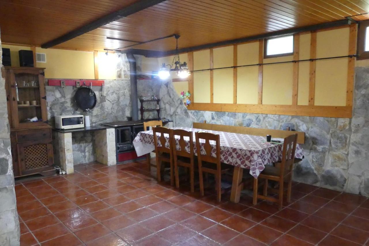 Piscina Climatizada - Todo El Ano- Playa De La Nora-Chimenea- Barbacoa Villa Quintueles Eksteriør bilde